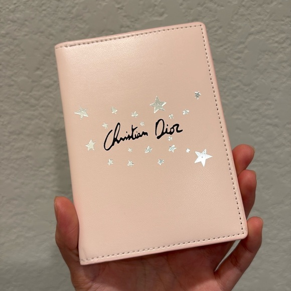 NWOT Christian Dior Beaute Blush Pink Passport Holder - Picture 1 of 8